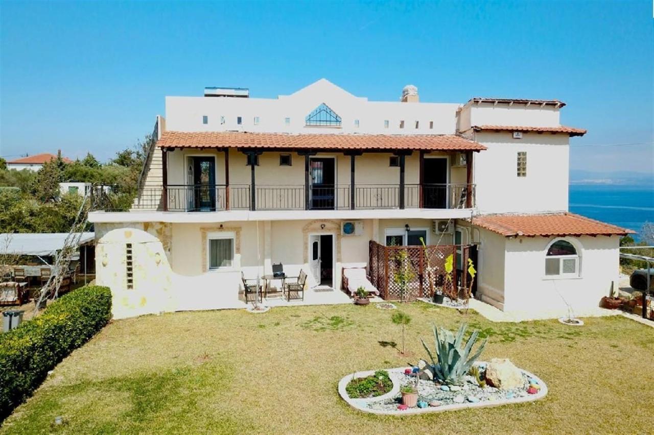 Villa Irina, Nea Potidea Kassandra Beach Bagian luar foto