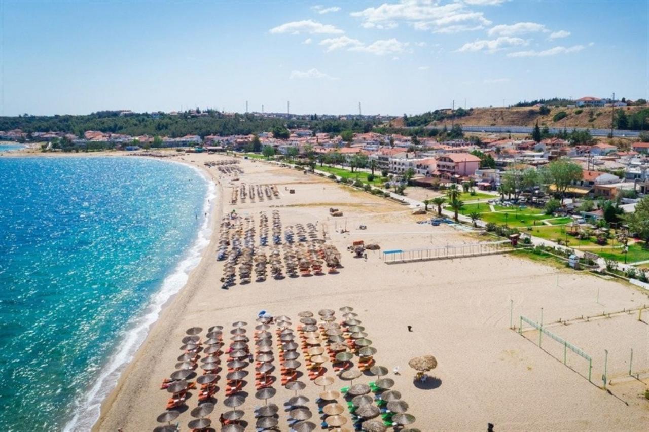 Villa Irina, Nea Potidea Kassandra Beach Bagian luar foto