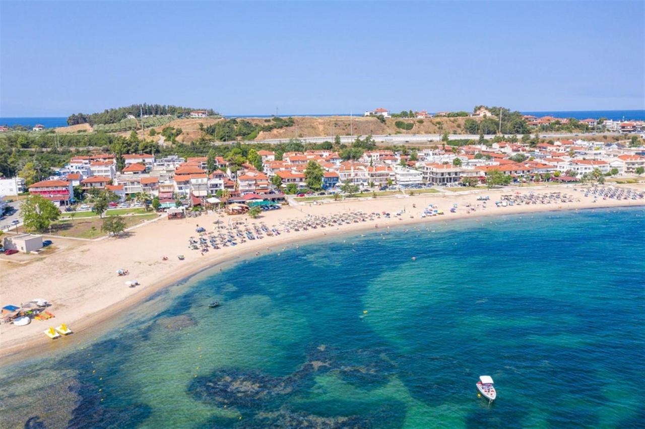 Villa Irina, Nea Potidea Kassandra Beach Bagian luar foto