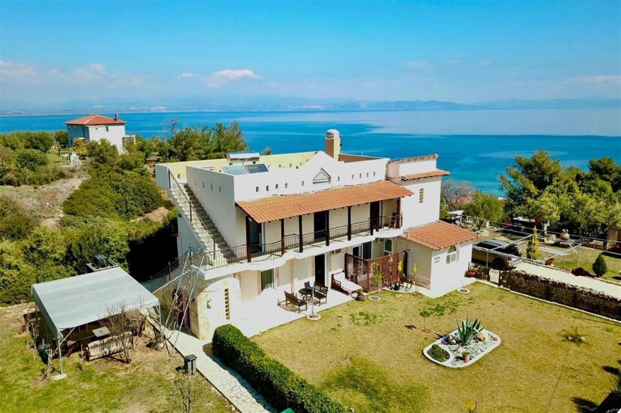 Villa Irina, Nea Potidea Kassandra Beach Bagian luar foto